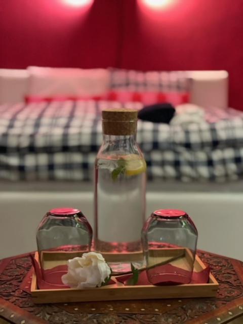 Hostel Lovely Rooms, City Center, Shared Bathroom, Windows To Corridor 菲拉赫 外观 照片